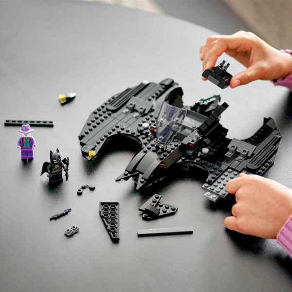 Constructor LEGO Batwing Batman vs. The Joker Scenă din film/ Multicolor photo 11 Constructor LEGO Batwing Batman vs. The Joker Scenă din film/ Multicolor photo 11
