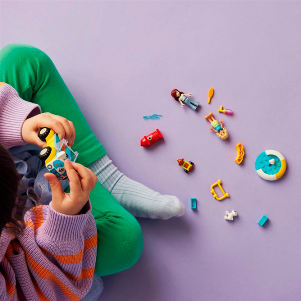 Constructor LEGO Dog-Grooming Car Animale/ Multicolor photo 9 Constructor LEGO Dog-Grooming Car Animale/ Multicolor photo 9