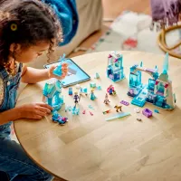 Constructor LEGO Elsa's Ice Palace Scenă din film/ Blue photo 8