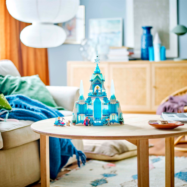 Constructor LEGO Elsa's Ice Palace Scenă din film/ Blue photo 10