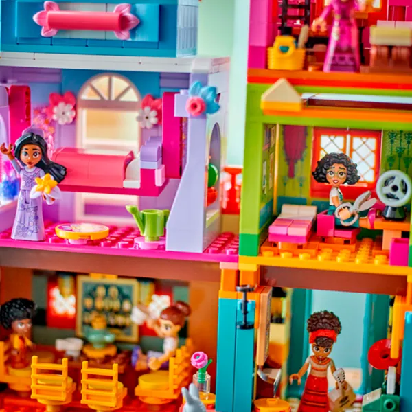 Constructor LEGO The Magical Madrigal House Casă/ Multicolor photo 7
