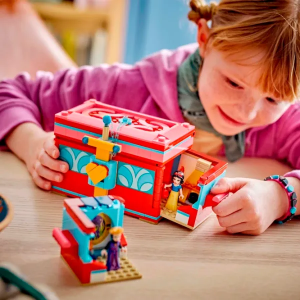Constructor LEGO Snow White's Jewelry Box Scenă din film/ Multicolor photo 7