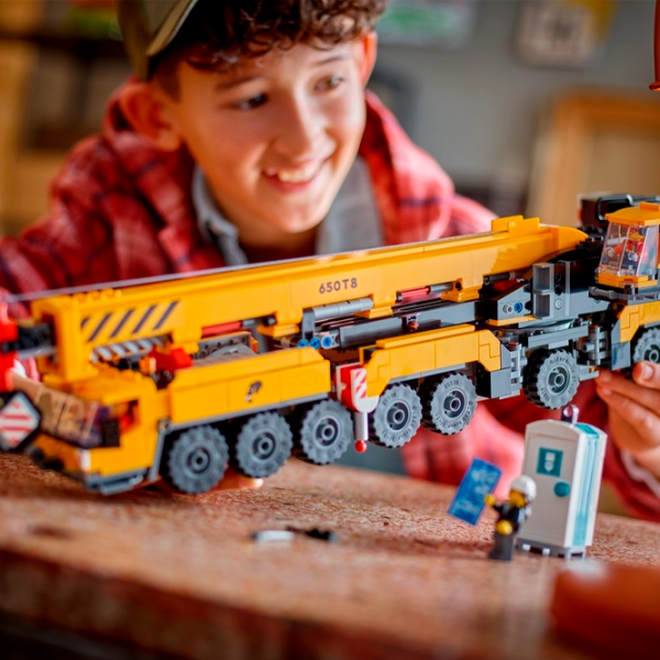 Constructor LEGO Yellow Mobile Construction Crane Сonstrucție/ Yellow photo 7