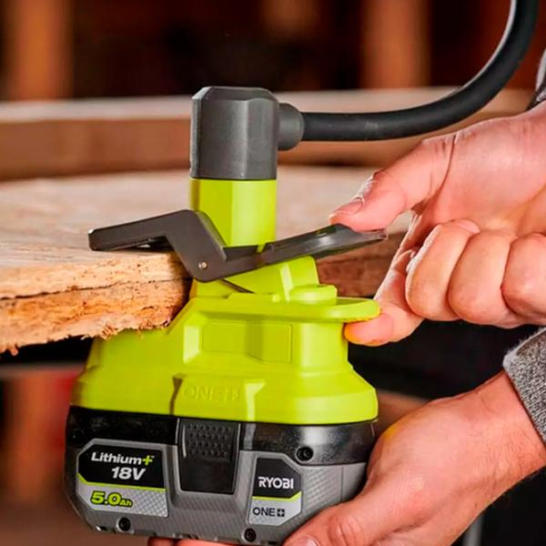 Lanterne auto Ryobi RLCF18-0 18 W photo 5 Lanterne auto Ryobi RLCF18-0 18 W photo 5