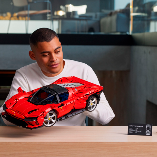 Constructor LEGO Ferrari Daytona Sp3 Mașină/ Red photo 8
