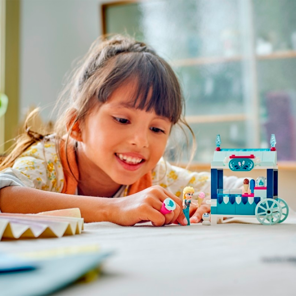 Constructor LEGO Elsa's Frozen Treats Scenă din film/ Teal photo 8