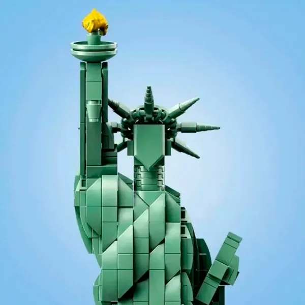 Constructor LEGO Statue of Liberty Figuri/ Green photo 7 Constructor LEGO Statue of Liberty Figuri/ Green photo 7