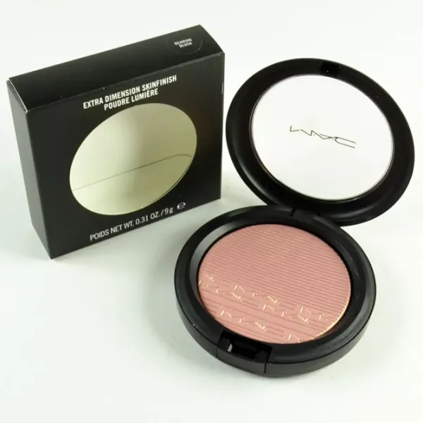 Fard de obraz Mac EXTRA DIMENSION 9 g/ Pink Beige photo 2 Fard de obraz Mac EXTRA DIMENSION 9 g/ Pink Beige photo 2