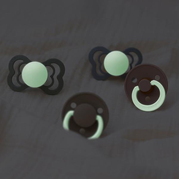 Suzetă cu tetina rotundă Bibs De lux 1210256C Pentru fetițe/ 6 luni - 18 luni/ Latex/ Pink photo 4 Suzetă cu tetina rotundă Bibs De lux 1210256C Pentru fetițe/ 6 luni - 18 luni/ Latex/ Pink photo 4