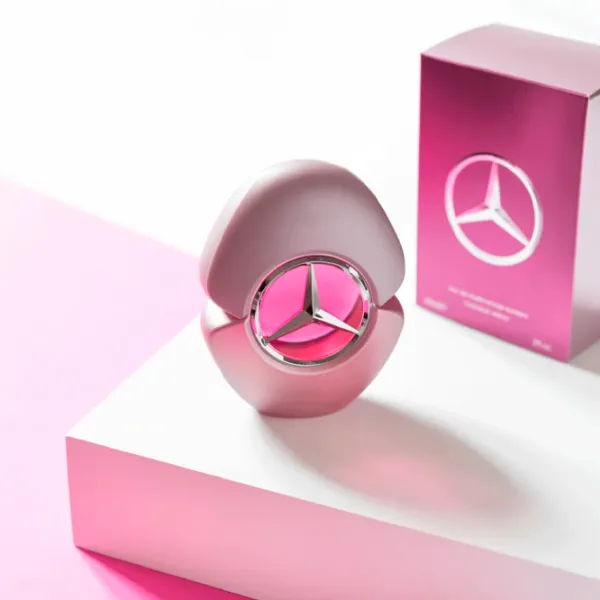 Парфюм для женщин Mercedes-Benz Woman Парфюмерная вода / Цветочный photo 3 Парфюм для женщин Mercedes-Benz Woman Парфюмерная вода / Цветочный photo 3