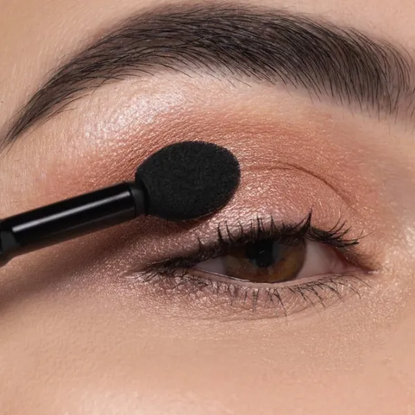 Аппликатор для теней Artdeco Eyeshadow INCL. 3 photo 2 Аппликатор для теней Artdeco Eyeshadow INCL. 3 photo 2