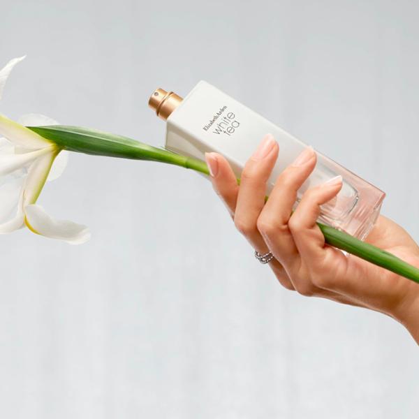 Parfum pentru femei Elizabeth Arden White Tea Apă de parfum / Floral photo 3 Parfum pentru femei Elizabeth Arden White Tea Apă de parfum / Floral photo 3