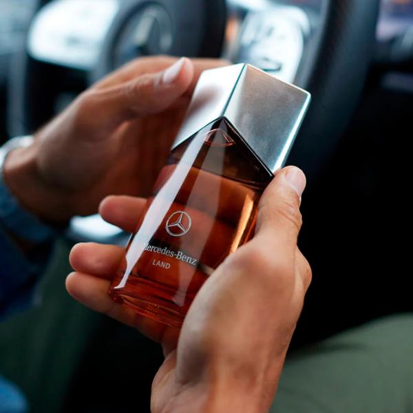 Parfum pentru bărbați Mercedes-Benz LAND Apă de parfum / Fougere photo 4 Parfum pentru bărbați Mercedes-Benz LAND Apă de parfum / Fougere photo 4
