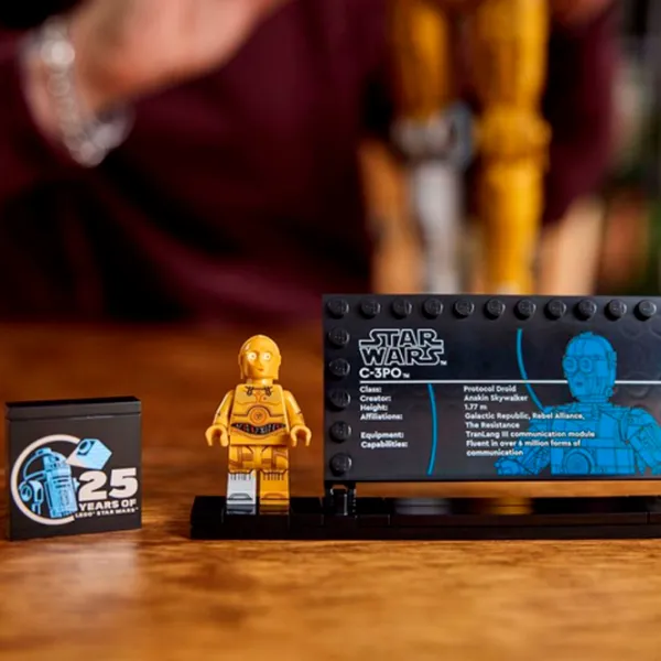 Constructor LEGO C-3PO Personaj de film/ Gold photo 4