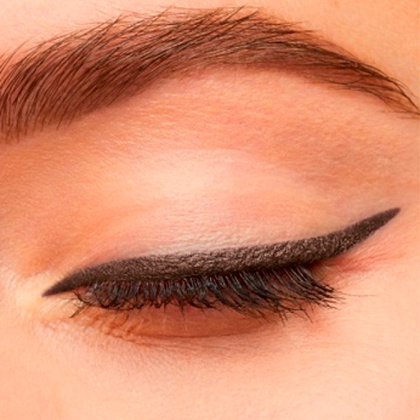 Карандаш для бровей Bourjois Contour Clubbing Brown photo 3 Карандаш для бровей Bourjois Contour Clubbing Brown photo 3