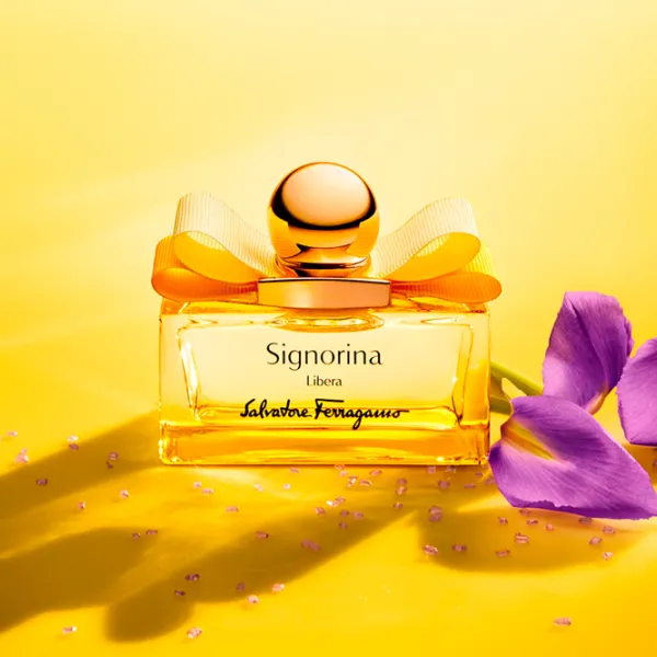 Parfum pentru femei Salvatore Ferragamo SIGNORINA LIBERA Apă de parfum / Fructat photo 3 Parfum pentru femei Salvatore Ferragamo SIGNORINA LIBERA Apă de parfum / Fructat photo 3