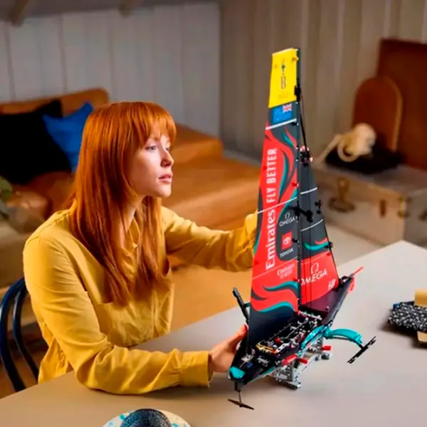 Constructor LEGO Emirates Team New Zealand AC75 Iaht/ Red photo 12