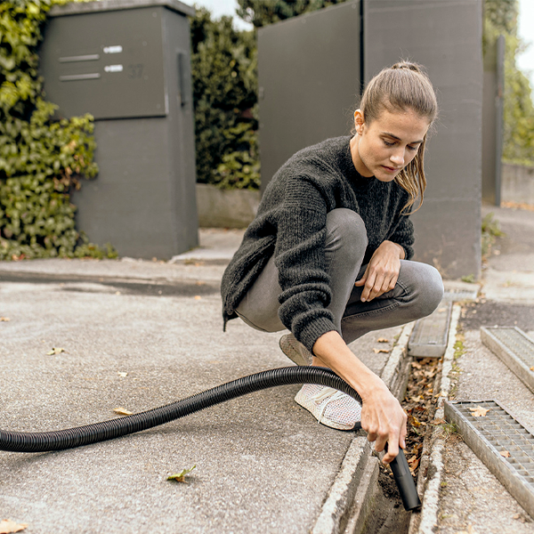 Промышленный пылесос KARCHER WD2 Plus V-12/4/18 1.628-000.01 + Фильтр 2.863-314.0  / Желтый photo 8