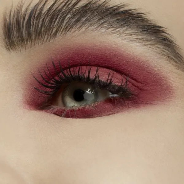 Тени для век MAC Kiss Soft 1.5 г/ SK37130000 photo 3 Тени для век MAC Kiss Soft 1.5 г/ SK37130000 photo 3