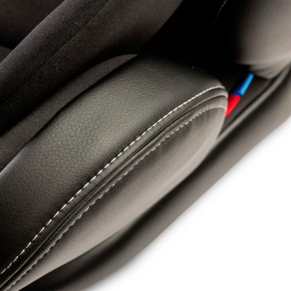 Scaun auto Caretero Mundo  0 luni - 12 ani / 36 kg / Black photo 5 Scaun auto Caretero Mundo  0 luni - 12 ani / 36 kg / Black photo 5