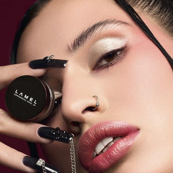 Тени для век Lamel Flamy Sparkle Rush Extra Shine 2 г/ N401 photo 2 Тени для век Lamel Flamy Sparkle Rush Extra Shine 2 г/ N401 photo 2