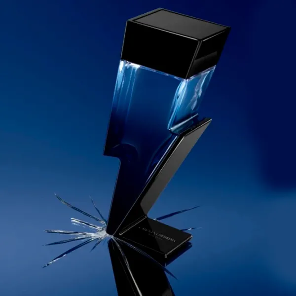 Парфюм для мужчин Carolina Herrera Bad Boy Cobalt Парфюмерная вода / Фужерный  photo 5 Парфюм для мужчин Carolina Herrera Bad Boy Cobalt Парфюмерная вода / Фужерный  photo 5