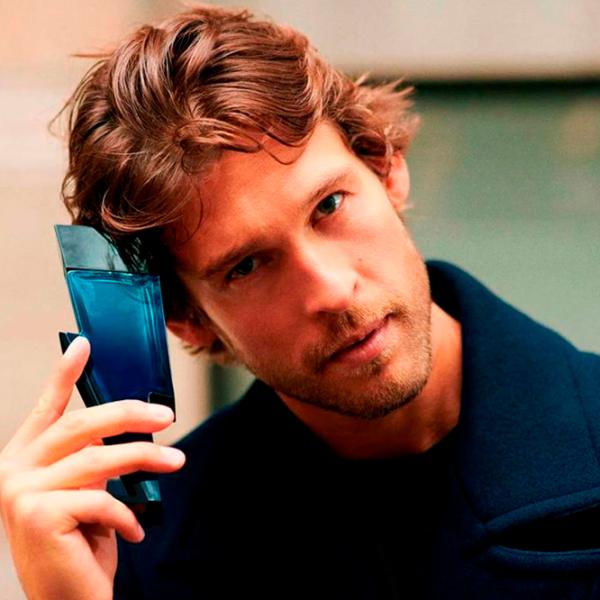 Парфюм для мужчин Carolina Herrera Bad Boy Cobalt Парфюмерная вода / Фужерный  photo 4 Парфюм для мужчин Carolina Herrera Bad Boy Cobalt Парфюмерная вода / Фужерный  photo 4