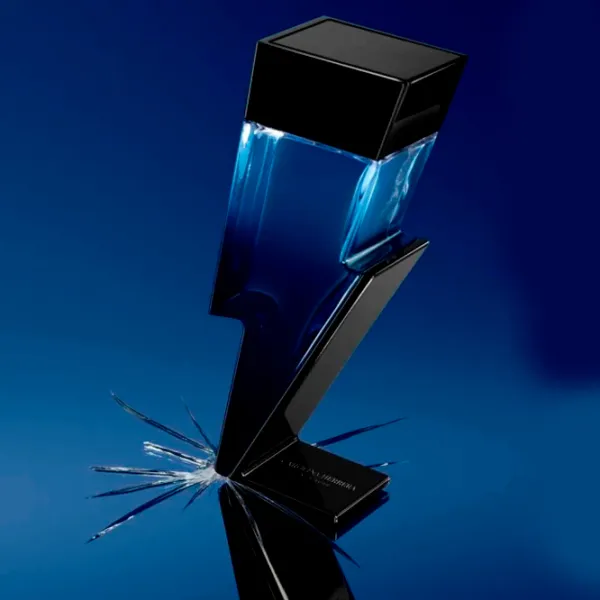 Парфюм для мужчин Carolina Herrera Bad Boy Cobalt Парфюмерная вода / Фужерный  photo 5 Парфюм для мужчин Carolina Herrera Bad Boy Cobalt Парфюмерная вода / Фужерный  photo 5