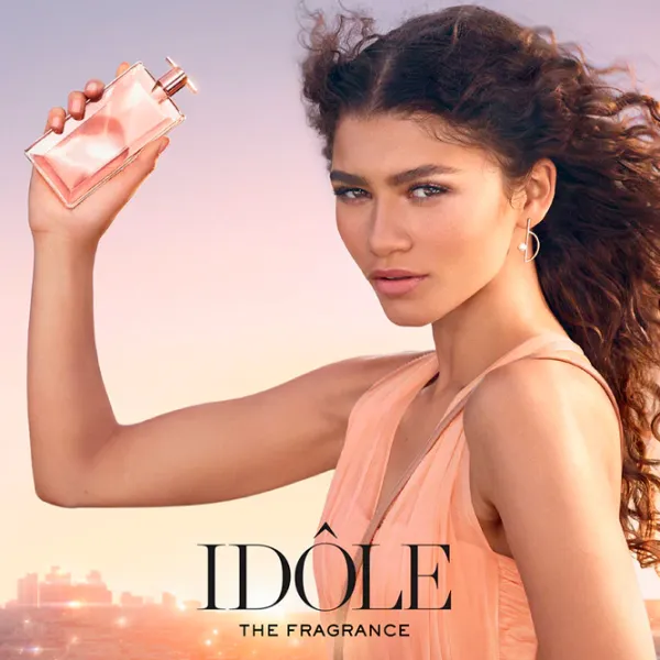 Parfum pentru femei Lancome IDÔLE AURA Apă de parfum / Lemnos photo 5 Parfum pentru femei Lancome IDÔLE AURA Apă de parfum / Lemnos photo 5