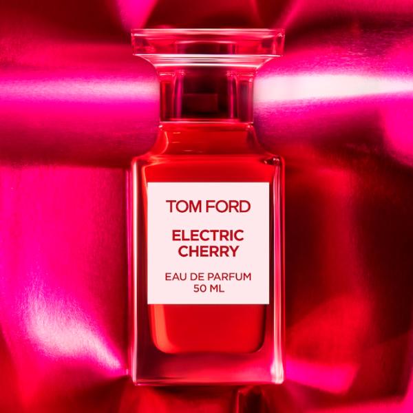 Парфюм для женщин Tom Ford Electric Cherry Парфюмерная вода / Фруктовый photo 3