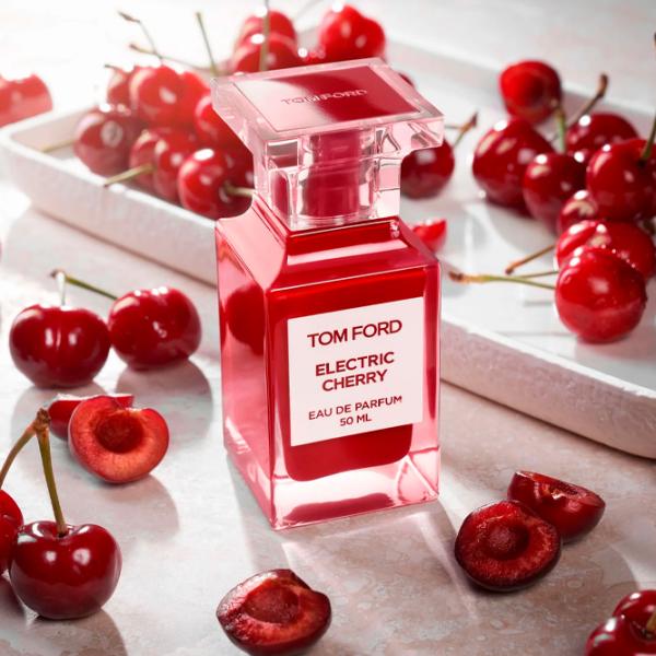 Парфюм для женщин Tom Ford Electric Cherry Парфюмерная вода / Фруктовый photo 5