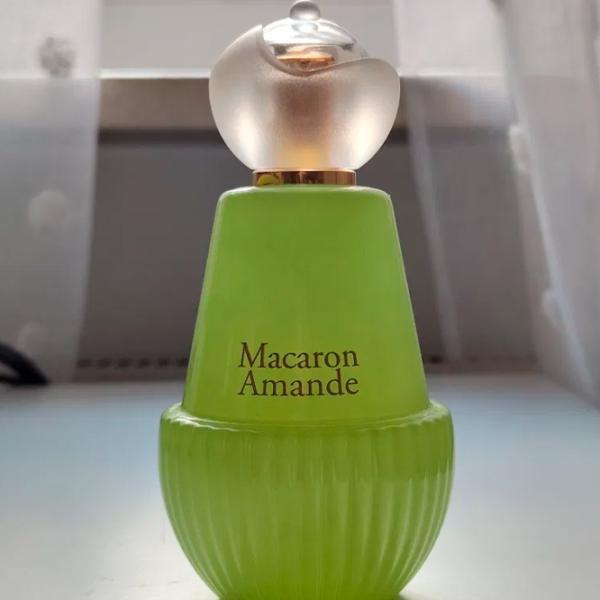 Parfum pentru femei Jeanne Arthes TEA TIME A PARIS MACARON AMANDE Apă de parfum / Floral photo 5 Parfum pentru femei Jeanne Arthes TEA TIME A PARIS MACARON AMANDE Apă de parfum / Floral photo 5