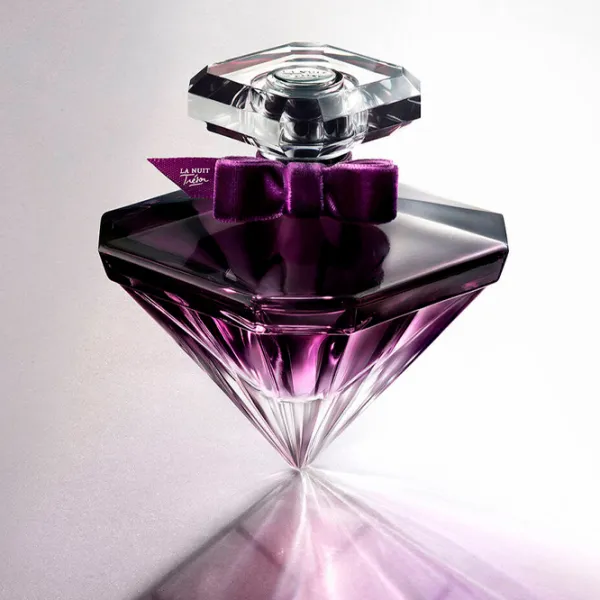 Parfum pentru femei Lancome La Nuit Trésor Le Parfum Apă de parfum / Fructat photo 3 Parfum pentru femei Lancome La Nuit Trésor Le Parfum Apă de parfum / Fructat photo 3