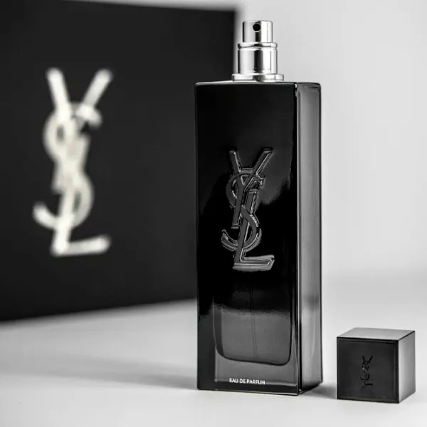 Parfum pentru bărbați Yves Saint Laurent MYSLF Apă de parfum / Lemnos photo 3 Parfum pentru bărbați Yves Saint Laurent MYSLF Apă de parfum / Lemnos photo 3