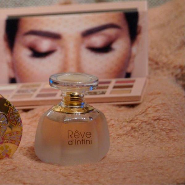 Парфюм для женщин Lalique EDP Парфюмерная вода / Цветочный photo 4 Парфюм для женщин Lalique EDP Парфюмерная вода / Цветочный photo 4
