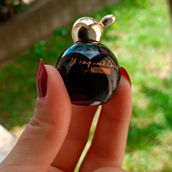 Парфюм для женщин Moschino EDT Туалетная вода / Фруктовый photo 6 Парфюм для женщин Moschino EDT Туалетная вода / Фруктовый photo 6