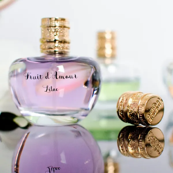 Парфюм для женщин Emanuel Ungaro Fruit d'amour Lilac Туалетная вода / Фруктовый photo 4 Парфюм для женщин Emanuel Ungaro Fruit d'amour Lilac Туалетная вода / Фруктовый photo 4