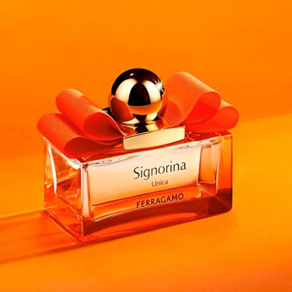 Парфюм для женщин Salvatore Ferragamo SIGNORINA UNICA Парфюмерная вода / Сладкий photo 3 Парфюм для женщин Salvatore Ferragamo SIGNORINA UNICA Парфюмерная вода / Сладкий photo 3