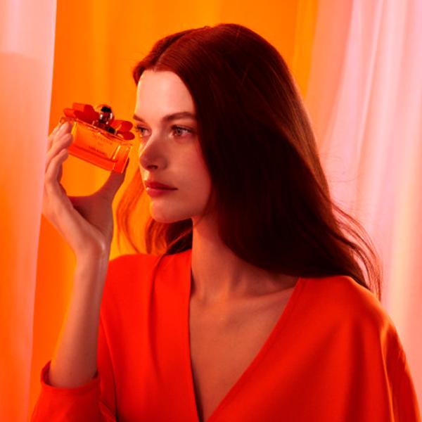 Парфюм для женщин Salvatore Ferragamo SIGNORINA UNICA Парфюмерная вода / Сладкий photo 5 Парфюм для женщин Salvatore Ferragamo SIGNORINA UNICA Парфюмерная вода / Сладкий photo 5