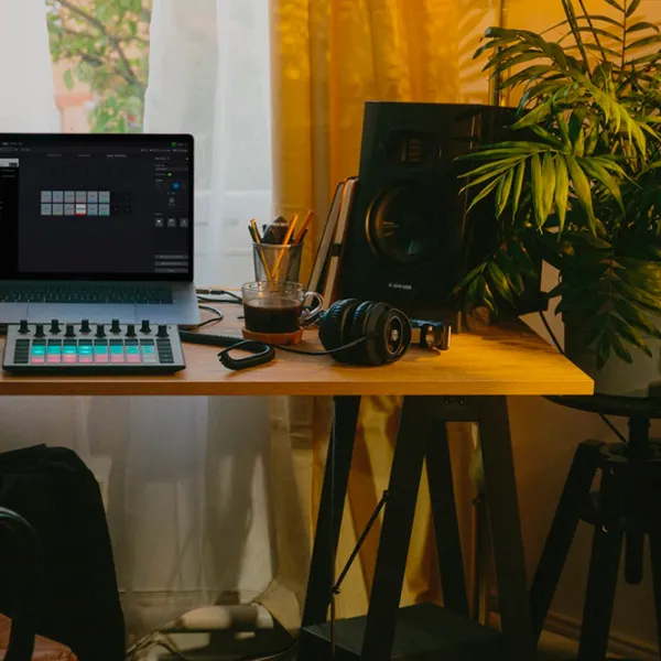 Monitor de studio Adam Audio T5V 106 dB / 70 W photo 5