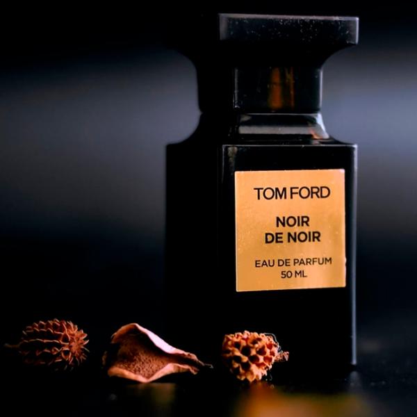 Парфюм унисекс Tom Ford NOIR DE NOIR Парфюмерная вода / Гурманские photo 3 Парфюм унисекс Tom Ford NOIR DE NOIR Парфюмерная вода / Гурманские photo 3