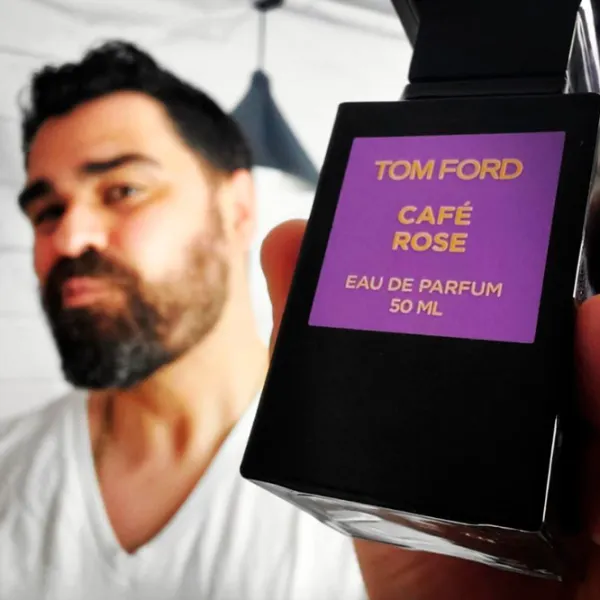 Parfum pentru femei Tom Ford CAFE ROSE Apă de parfum / Chypre photo 5 Parfum pentru femei Tom Ford CAFE ROSE Apă de parfum / Chypre photo 5