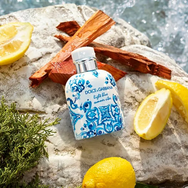 Парфюм для мужчин Dolce & Gabbana Light Blue Summer Vibes Pour Homme Туалетная вода / Фужерный  photo 3 Парфюм для мужчин Dolce & Gabbana Light Blue Summer Vibes Pour Homme Туалетная вода / Фужерный  photo 3