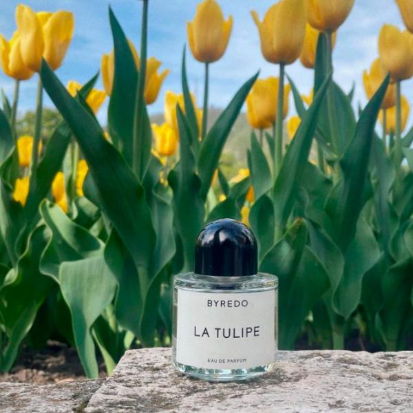 Parfum pentru femei BYREDO La Tulipe Apă de parfum / Floral photo 5 Parfum pentru femei BYREDO La Tulipe Apă de parfum / Floral photo 5