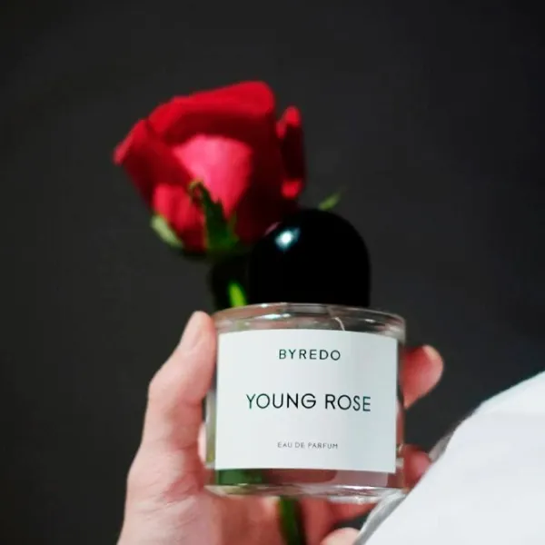 Parfum unisex BYREDO Young Rose Apă de parfum / Lemnos photo 2 Parfum unisex BYREDO Young Rose Apă de parfum / Lemnos photo 2