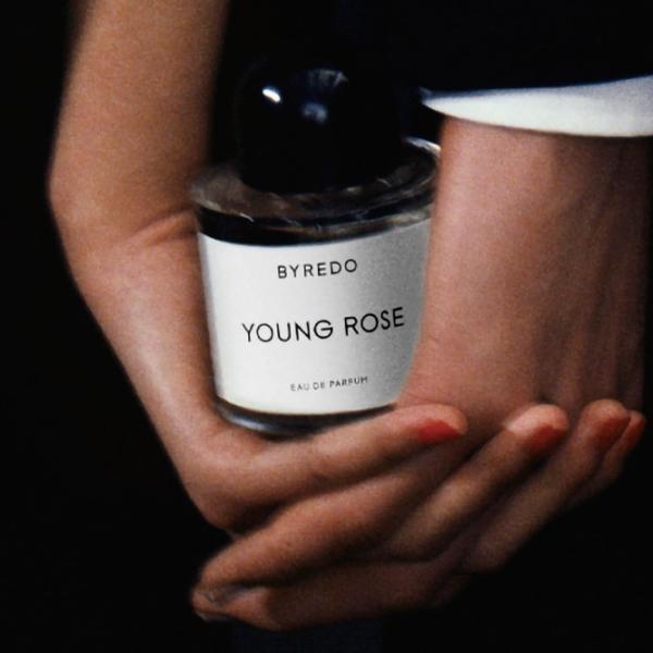 Parfum unisex BYREDO Young Rose Apă de parfum / Lemnos photo 5 Parfum unisex BYREDO Young Rose Apă de parfum / Lemnos photo 5