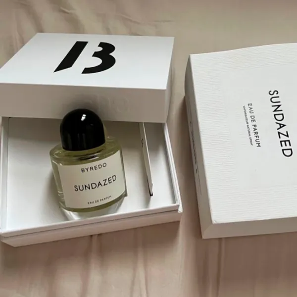 Parfum unisex BYREDO Sundazed Apă de parfum / Citrus photo 2 Parfum unisex BYREDO Sundazed Apă de parfum / Citrus photo 2