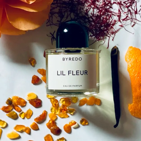 Parfum unisex BYREDO Lil Fleur Apă de parfum / Floral photo 4 Parfum unisex BYREDO Lil Fleur Apă de parfum / Floral photo 4