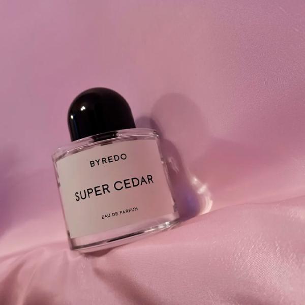 Parfum unisex BYREDO Super Cedar Apă de parfum / Lemnos photo 4