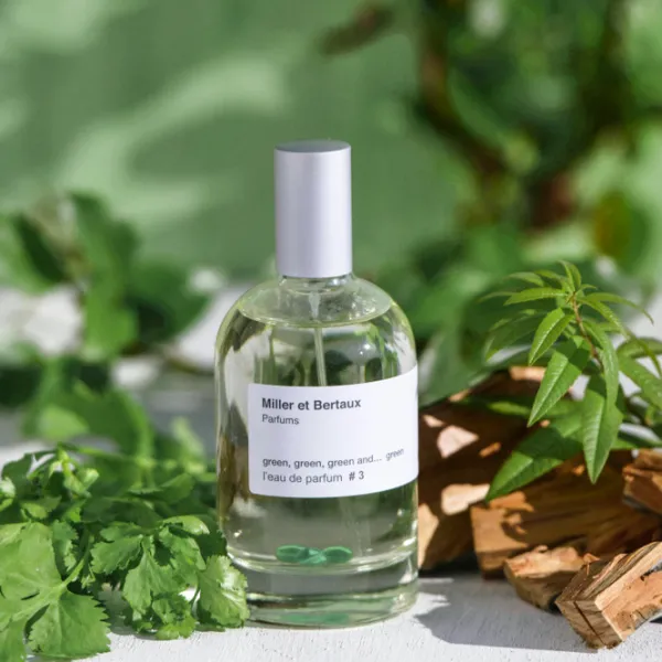 Parfum unisex Miller et Bertaux #3 Apă de parfum / Fougere photo 3 Parfum unisex Miller et Bertaux #3 Apă de parfum / Fougere photo 3